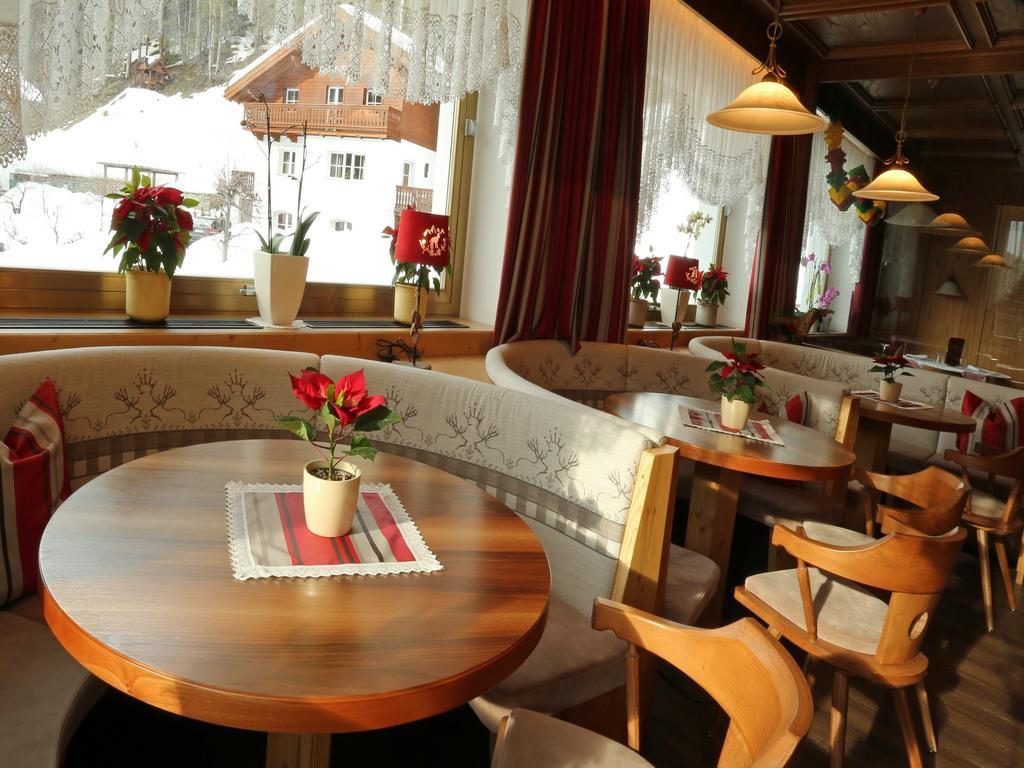 Hotel Christeinerhof Santa Cristina Val Gardena Exterior foto