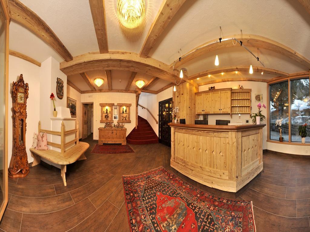 Hotel Christeinerhof Santa Cristina Val Gardena Exterior foto